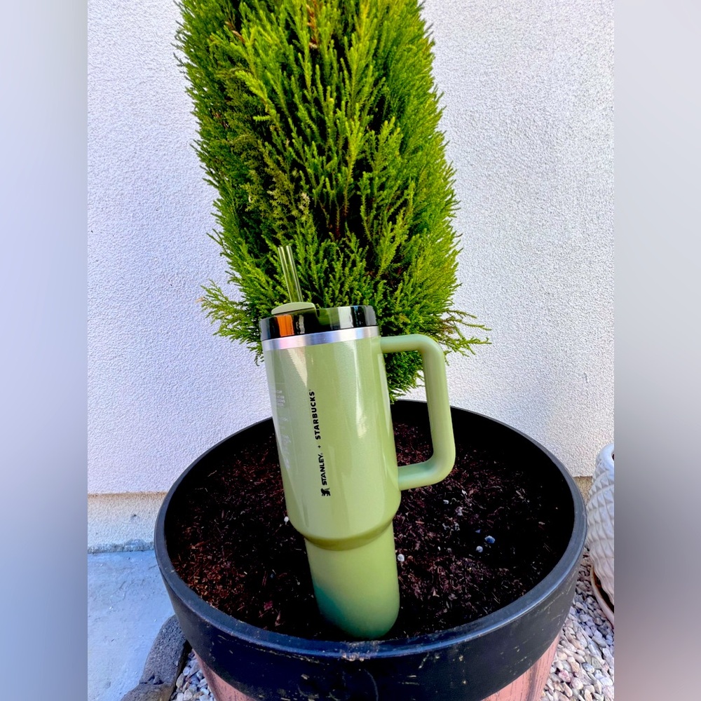 New Starbucks Stanley Olive Green